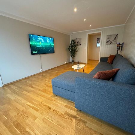 Charming 3-Bedroom Apartment In The Heart Of Кристиансун Екстериор снимка