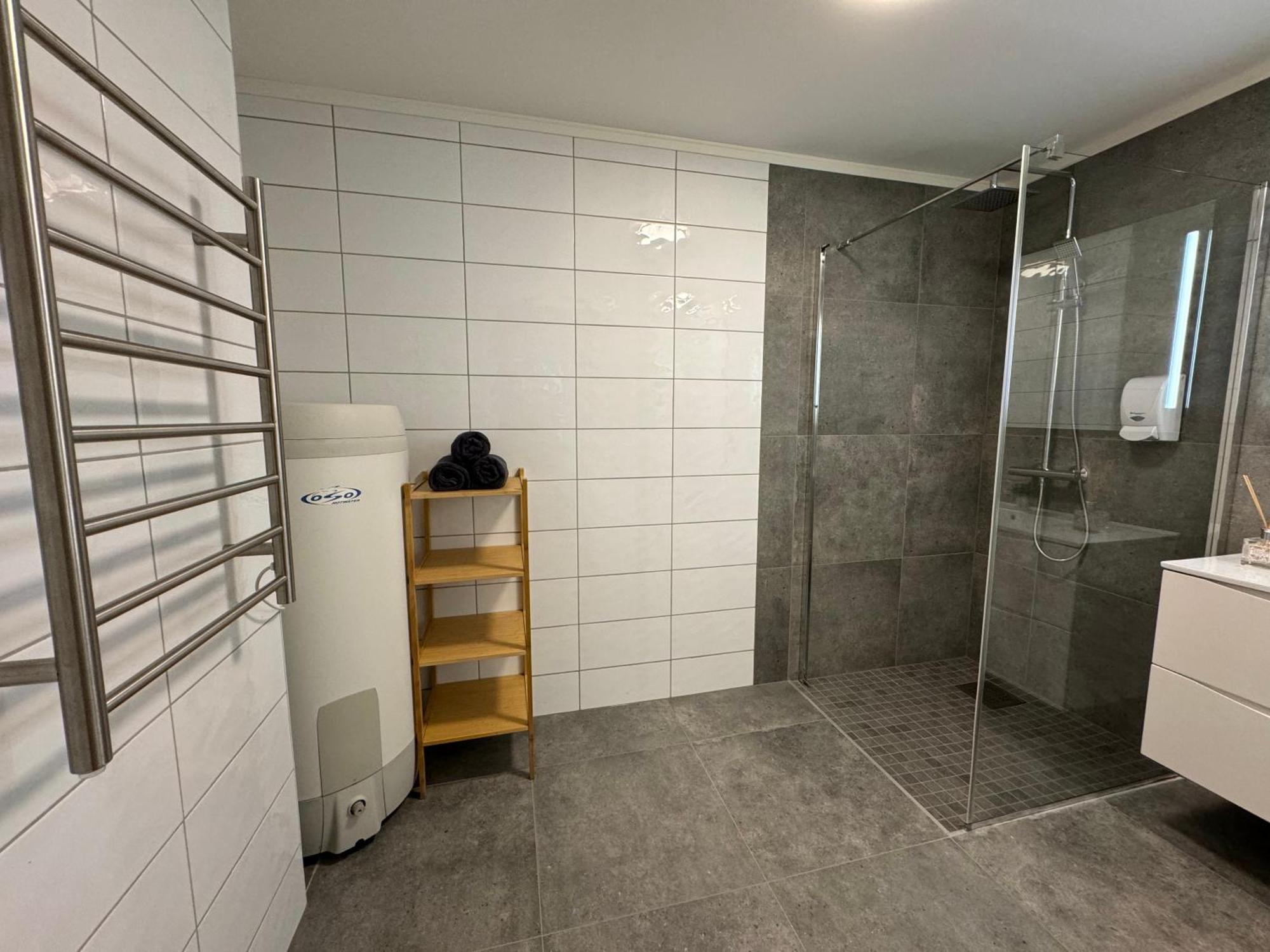 Charming 3-Bedroom Apartment In The Heart Of Кристиансун Екстериор снимка